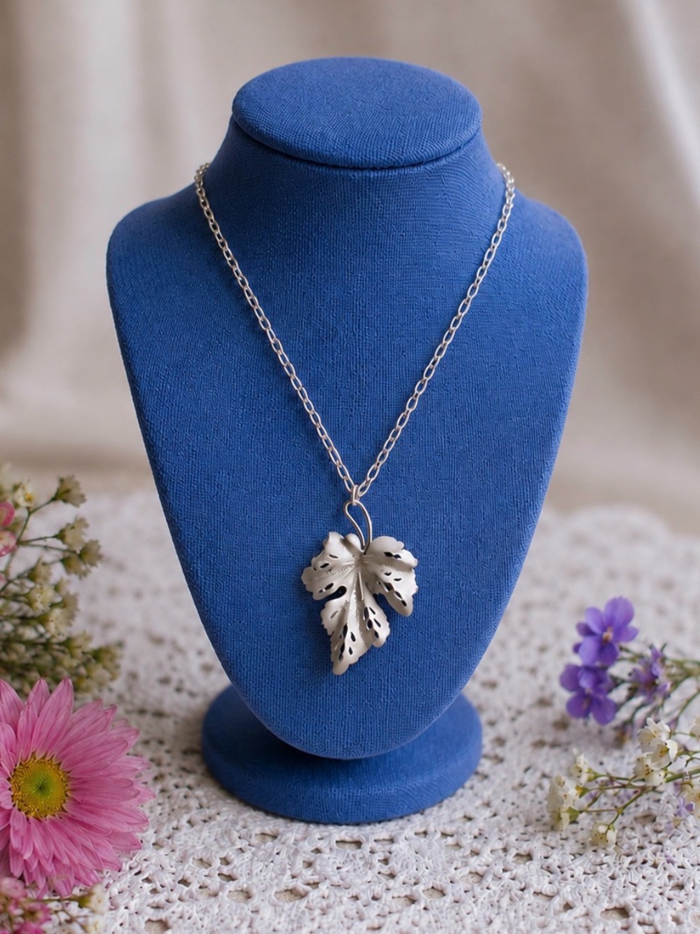 Pendant & Brooch 925 Sterling Silver Leaf Vintage Etched Design Stamped Signed